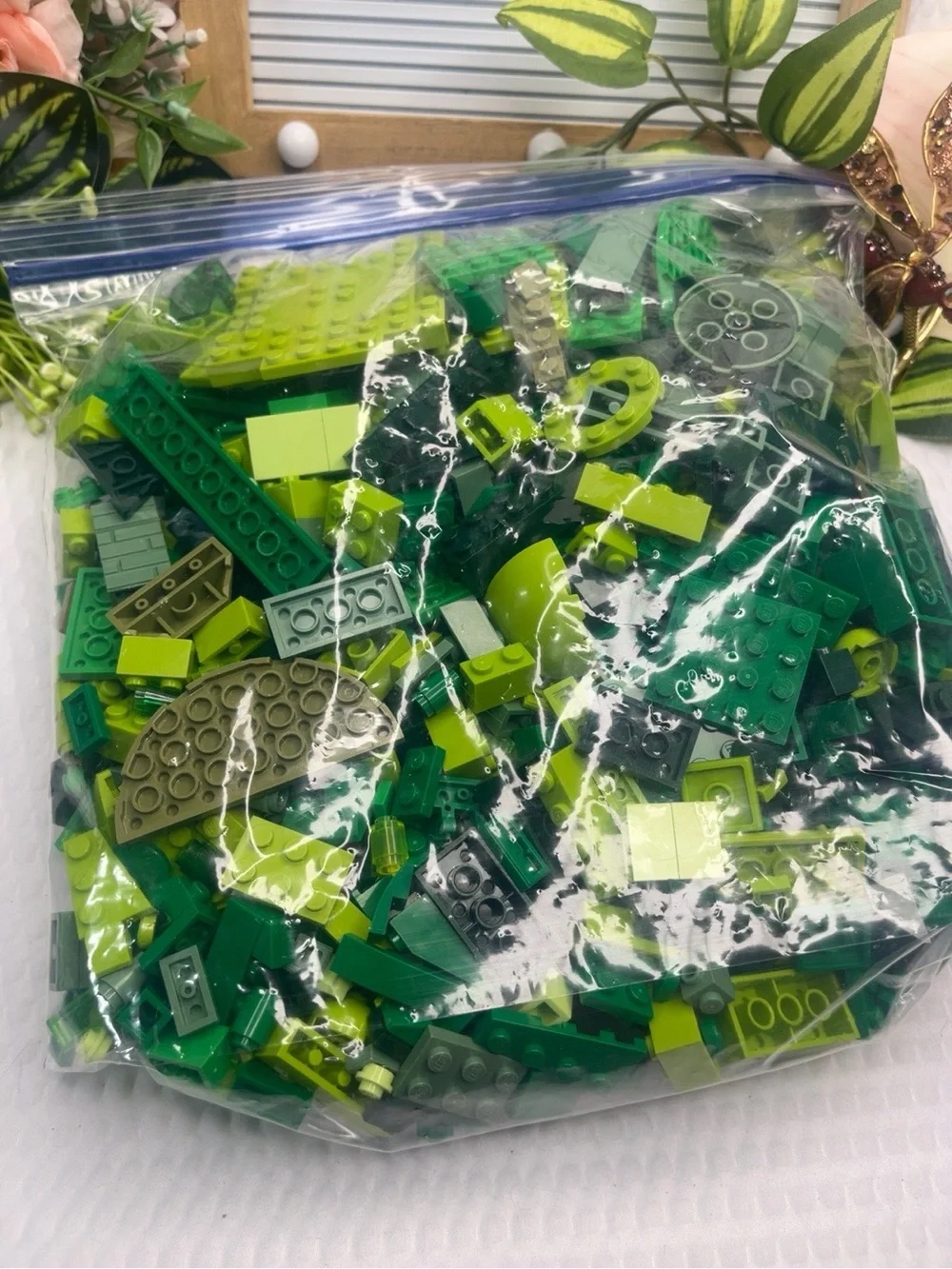 LEGO Bulk Lot 1 lb 12 oz Green Parts Pieces Bricks Genuine